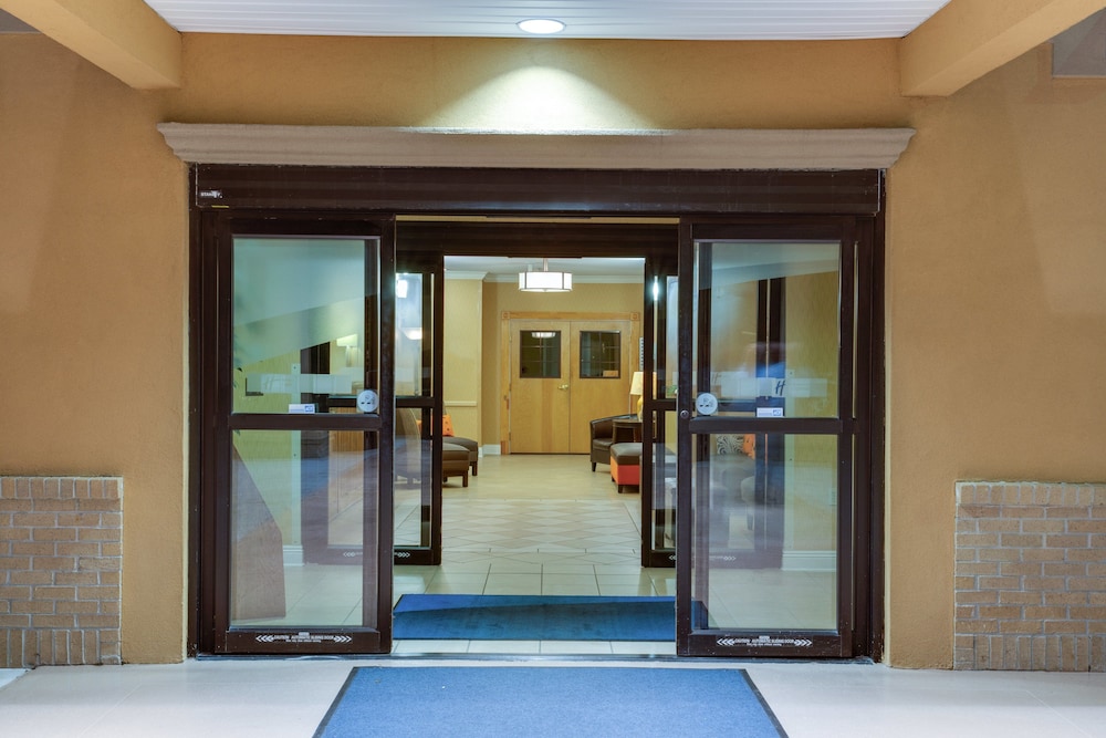 holiday inn express harvey marrero by ihg