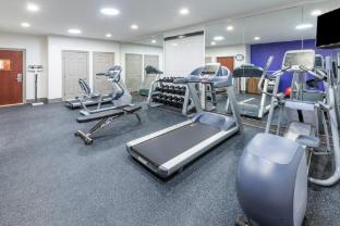 holiday inn express harvey marrero by ihg