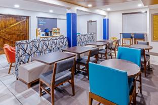 holiday inn express harvey marrero by ihg