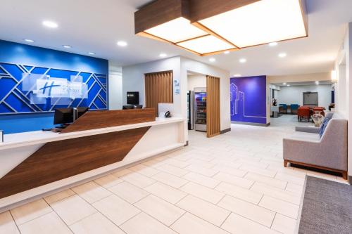 holiday inn express harvey marrero by ihg