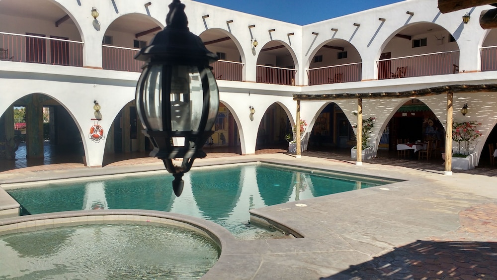 hacienda bugambilias