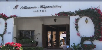 hacienda bugambilias