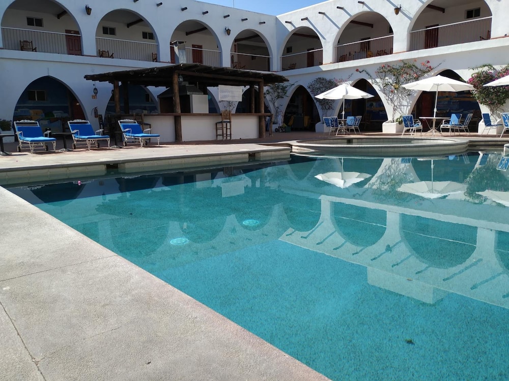 hacienda bugambilias