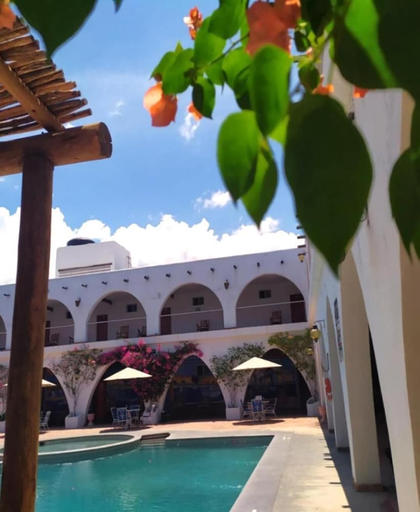 hacienda bugambilias