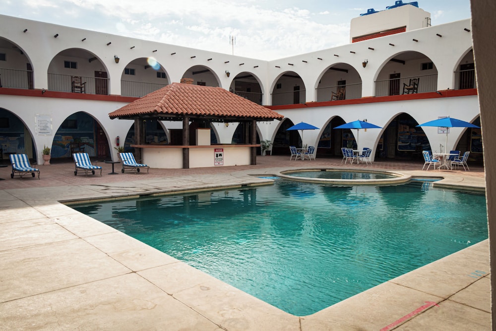 hacienda bugambilias