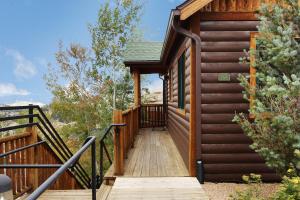 mount cairns 16a 2 bedroom condo by redawning