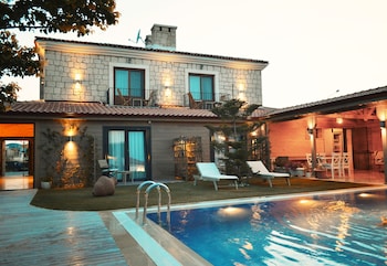 fehmi bey alacati butik otel special class