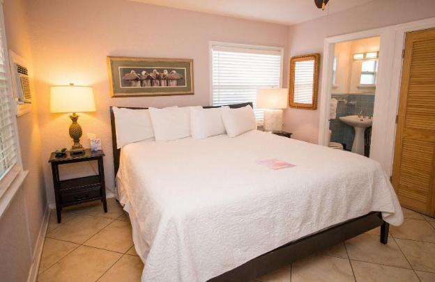 haleys at the anna maria island inn