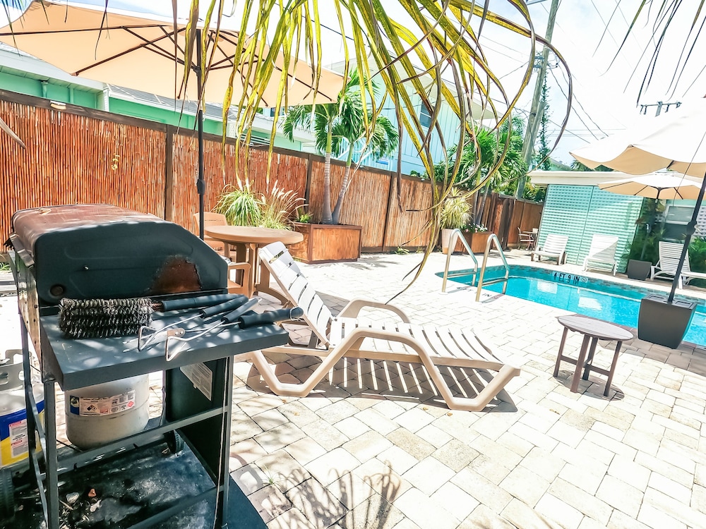 haleys at the anna maria island inn