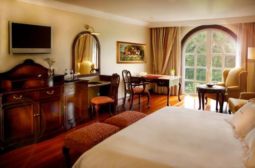 the green park hotel