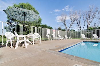 motel 6 salina ks