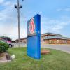 motel 6 salina ks