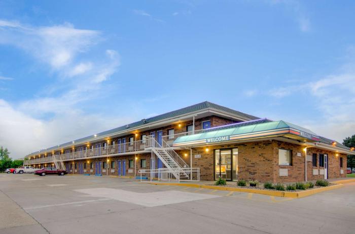 motel 6 salina ks