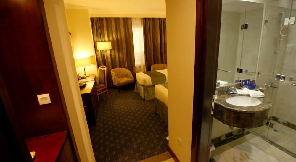 al rawda al aqeeq hotel