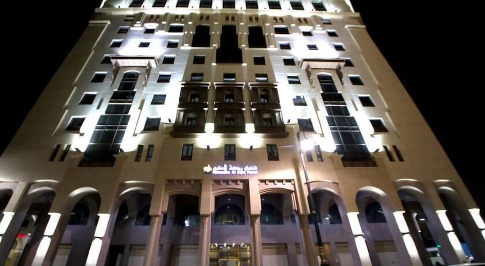 al rawda al aqeeq hotel