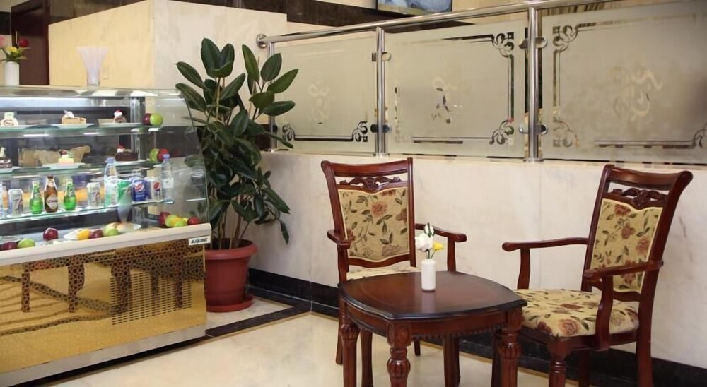 al rawda al aqeeq hotel