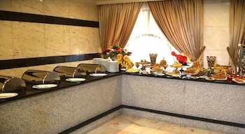 al rawda al aqeeq hotel