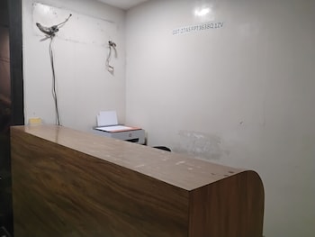 Wind Flower,Kalyan West,2 star