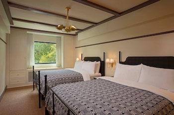 grand adirondack hotel lake placid a tribute portfolio hotel