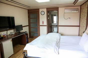 hill stay hotel residence