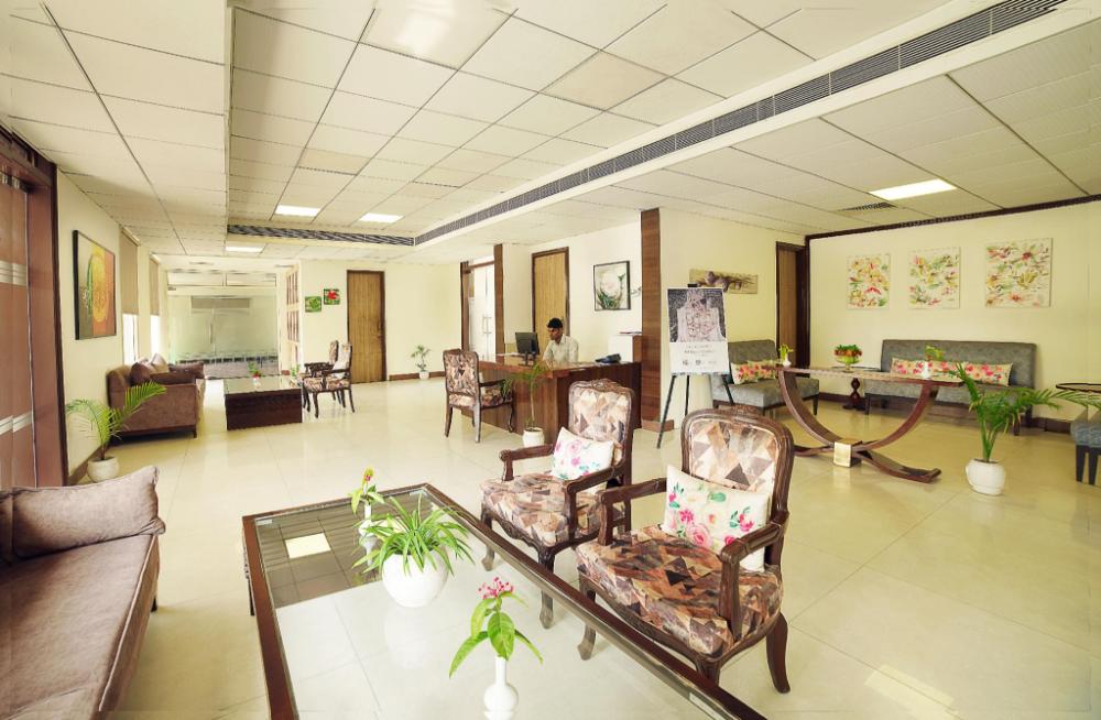 treehouse dwarka hotel and club