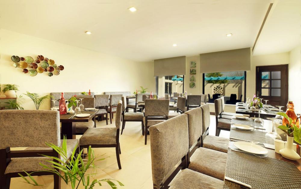 treehouse dwarka hotel and club