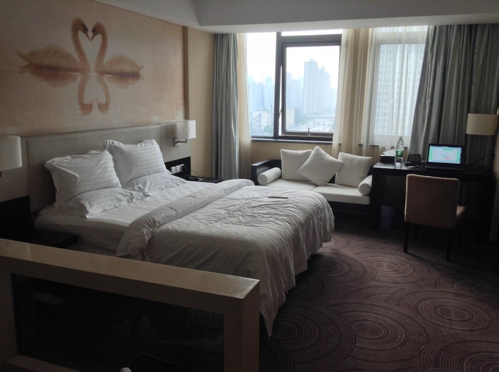metropolo wuhu wanda plaza hotel