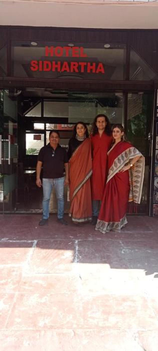hotel sidhartha 80 metres from taj mahal