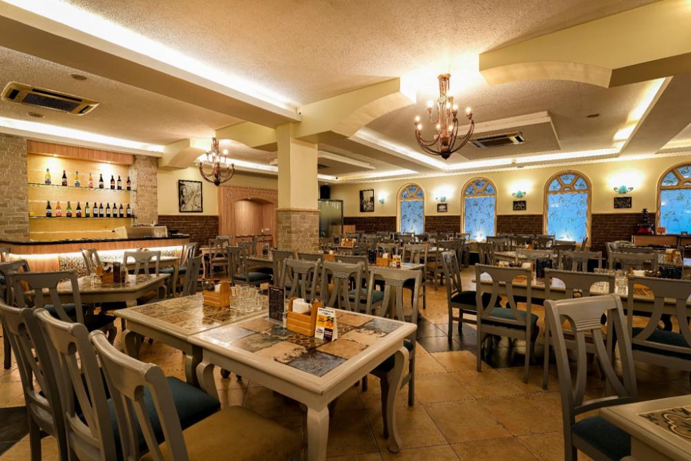 cross roads inn