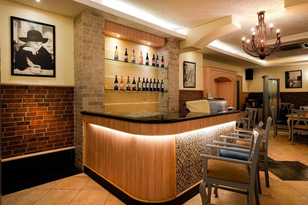 cross roads inn