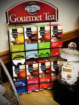 herington inn and suites