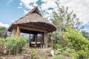 rhino watch safari lodge