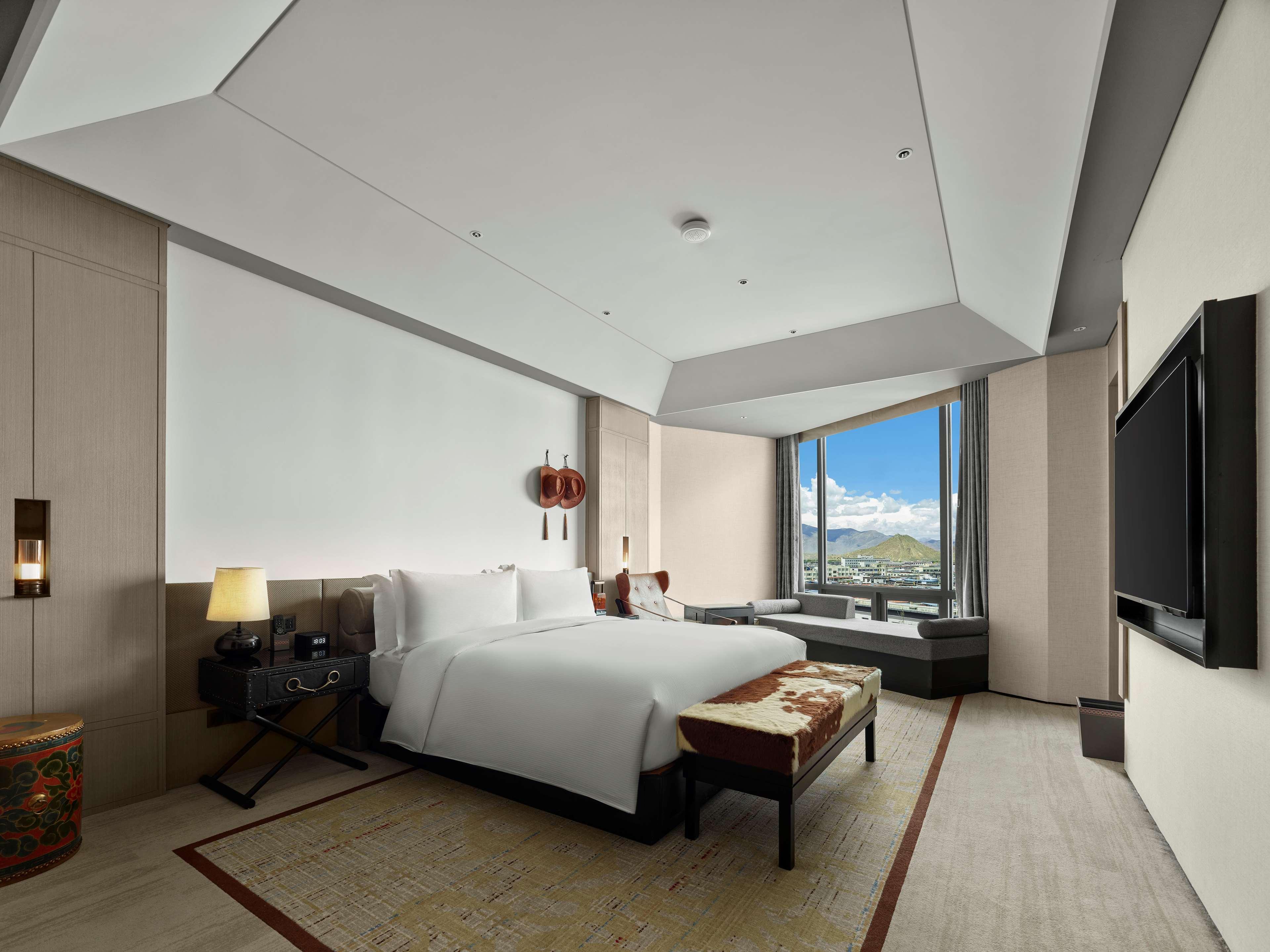hilton shigatse