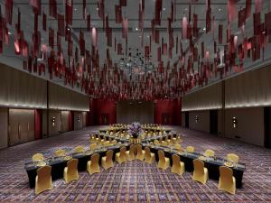 hilton shigatse
