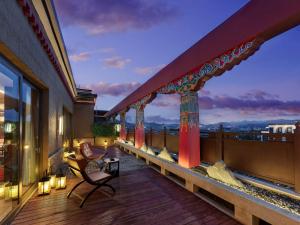 Hilton Shigatse,,4 star