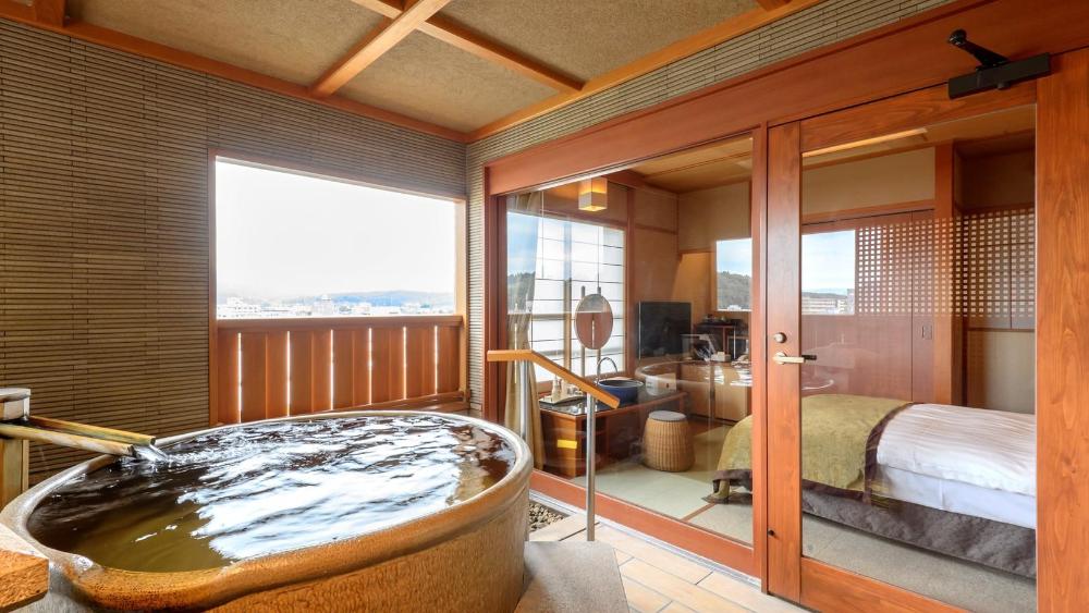 hotel and ryokan ayunosato