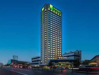holiday inn shanghai huaxia an ihg hotel
