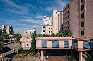 Sandcastle Oceanfront Resort At The Pavilion,Myrtle Beach>>Horry County,2.5 star