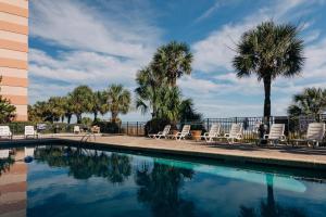 Sandcastle Oceanfront Resort At The Pavilion,Myrtle Beach>>Horry County,2.5 star