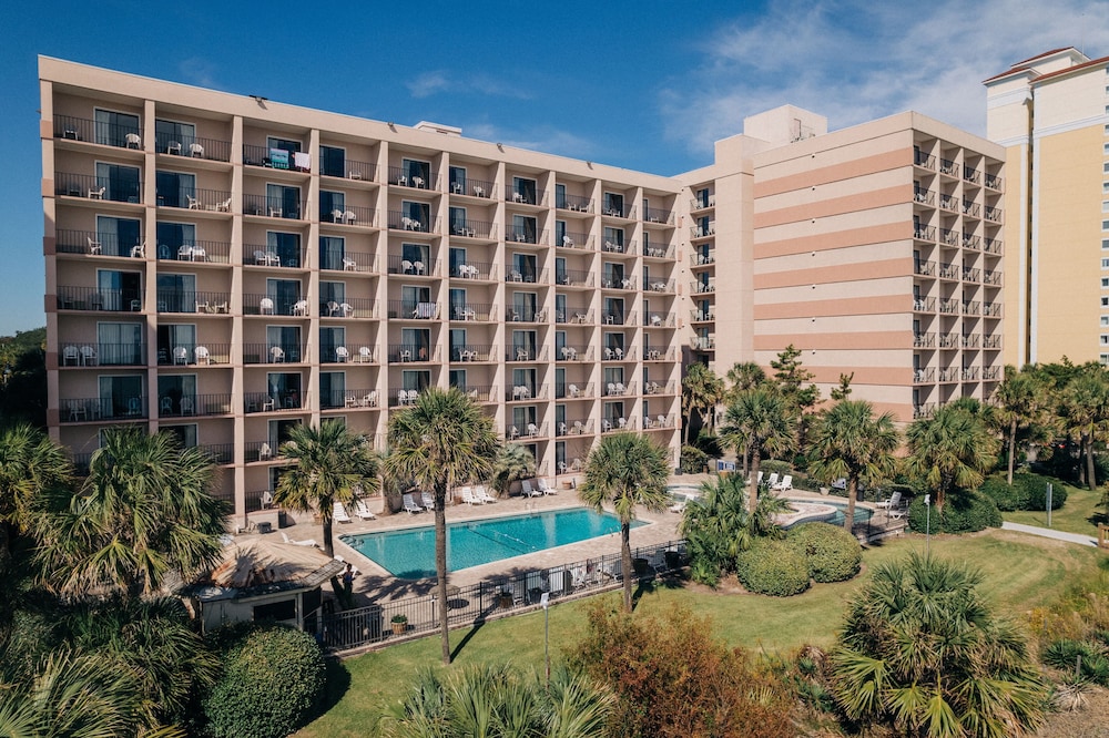 sandcastle oceanfront resort at the pavilion