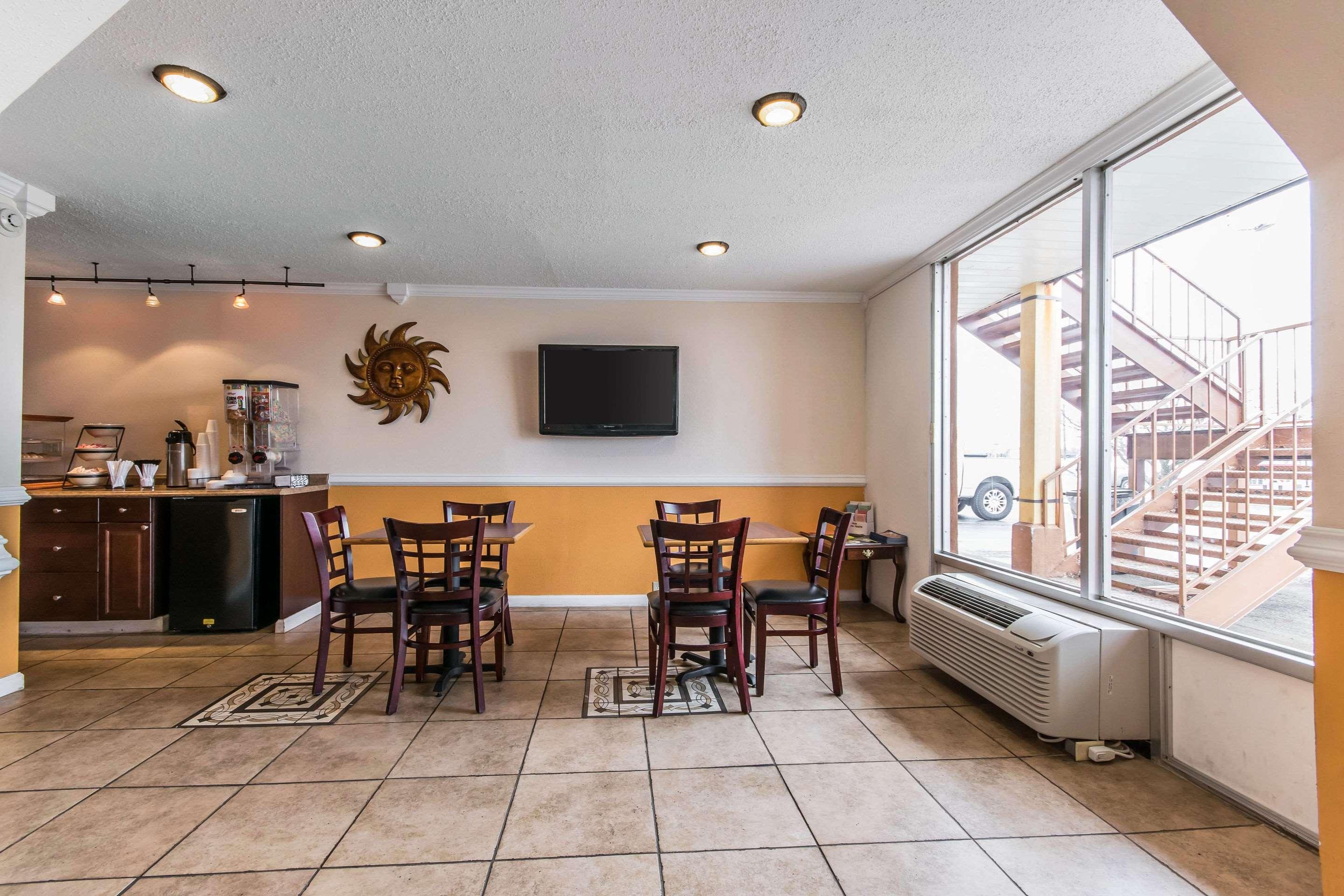 rodeway inn