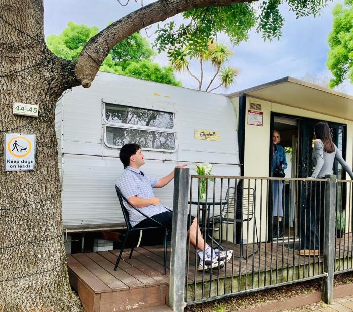 mornington peninsula retro caravans