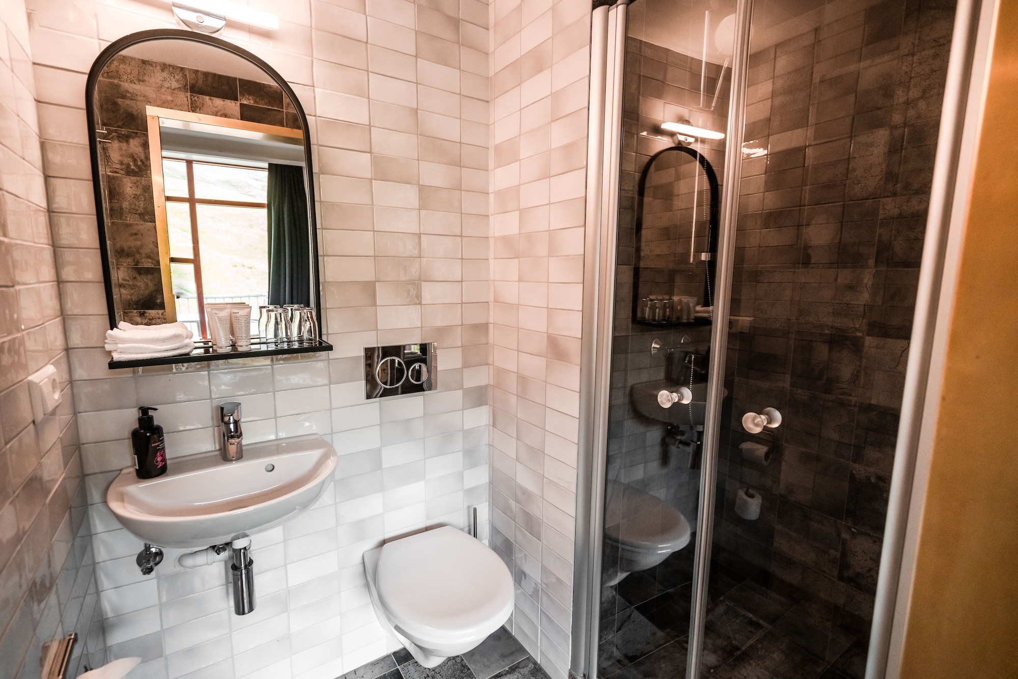 frost and fire boutique hotel