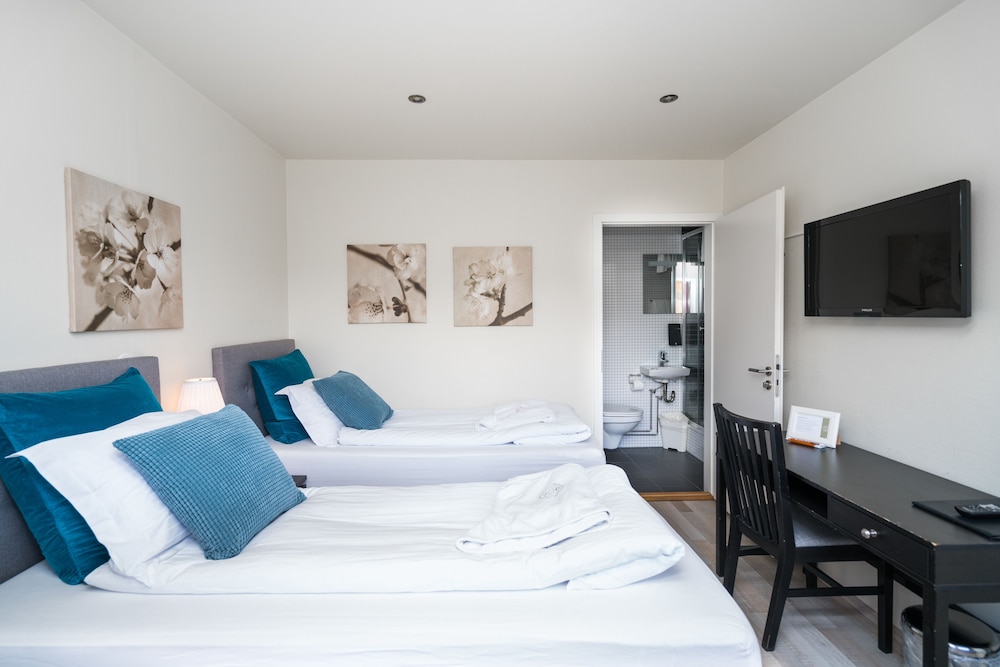 frost and fire boutique hotel