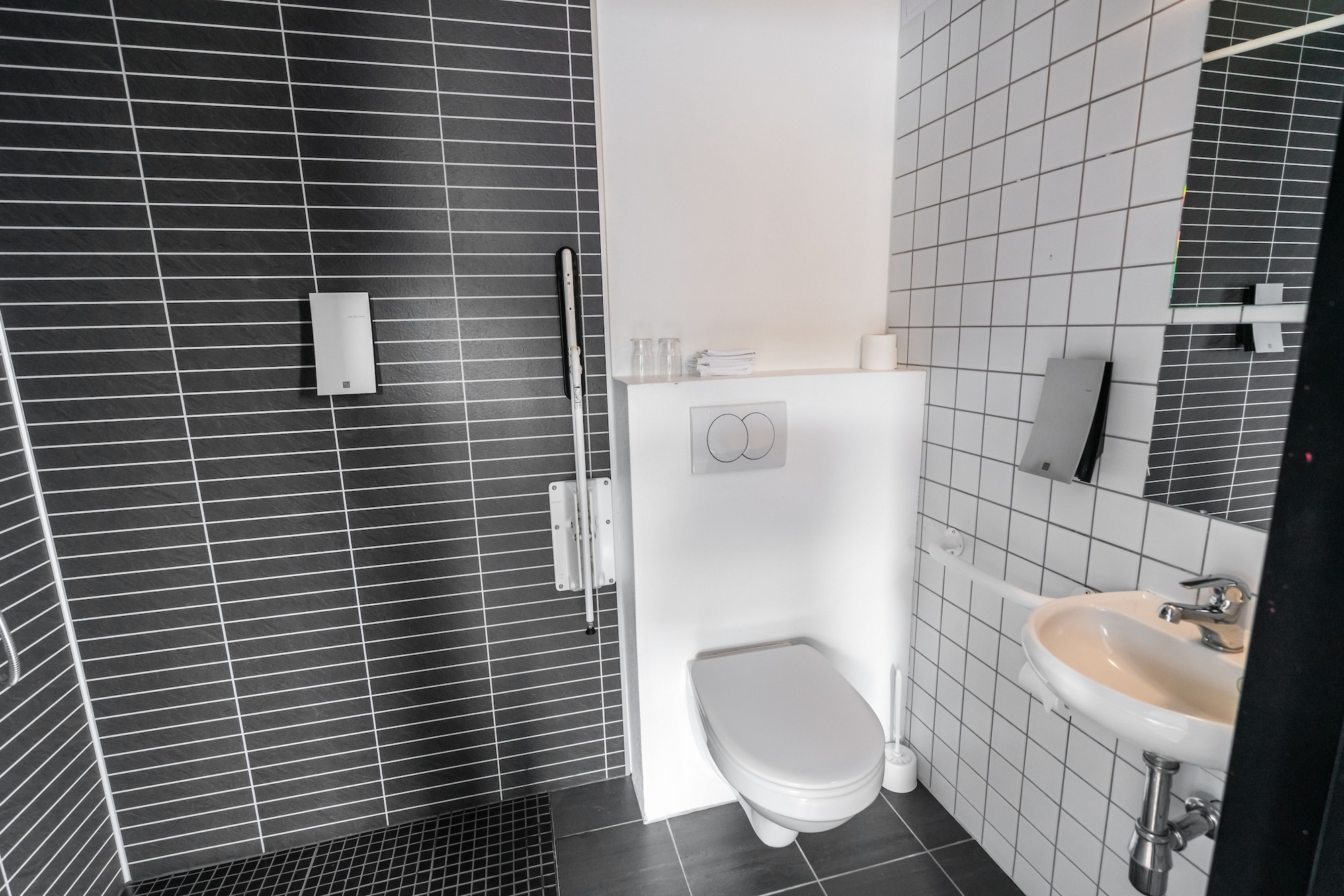 frost and fire boutique hotel