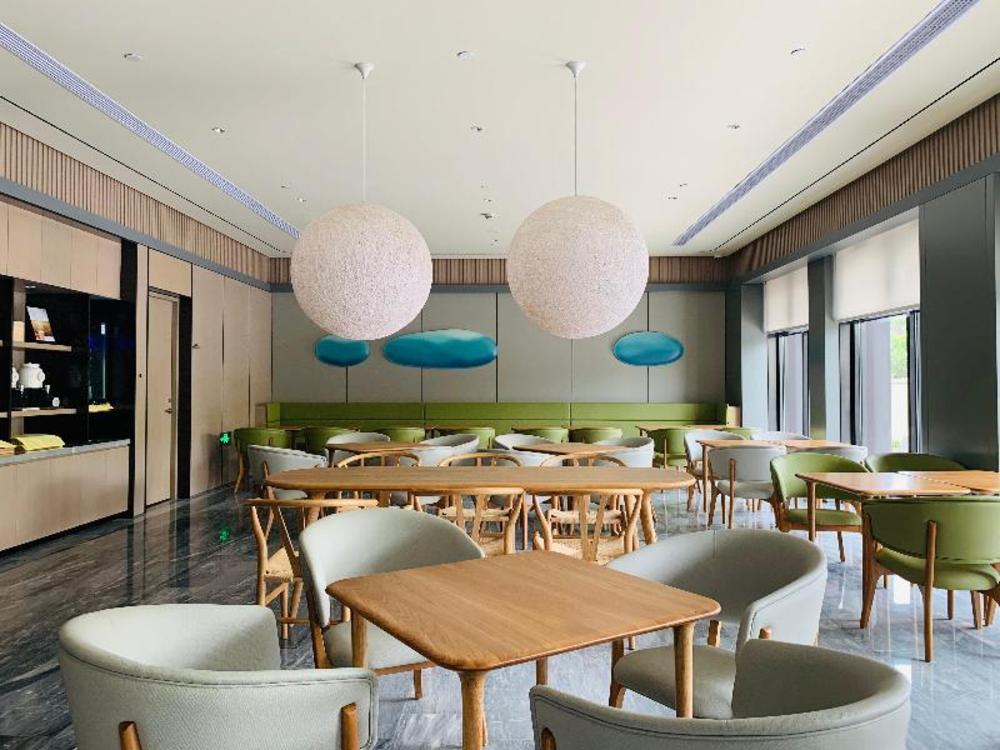 ji hotel shanghai meilong wanhui international pla