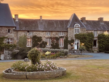 Le Château De La Roque,,3 star