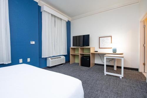 spark by hilton lafayette south