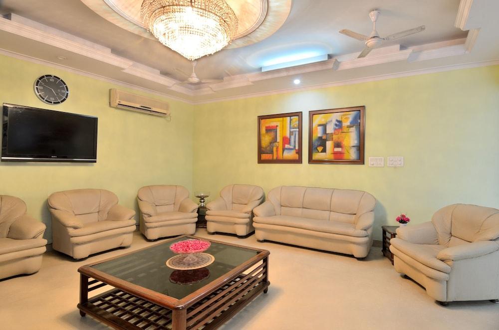 pablas international