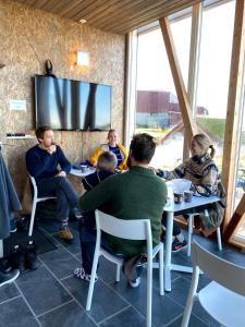 Midnattsol Rom Og Hytter,Andoy>>Andenes,3 star